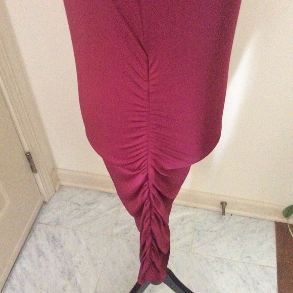 YOINS BURGUNDY DRESS - Picture 4 of 7